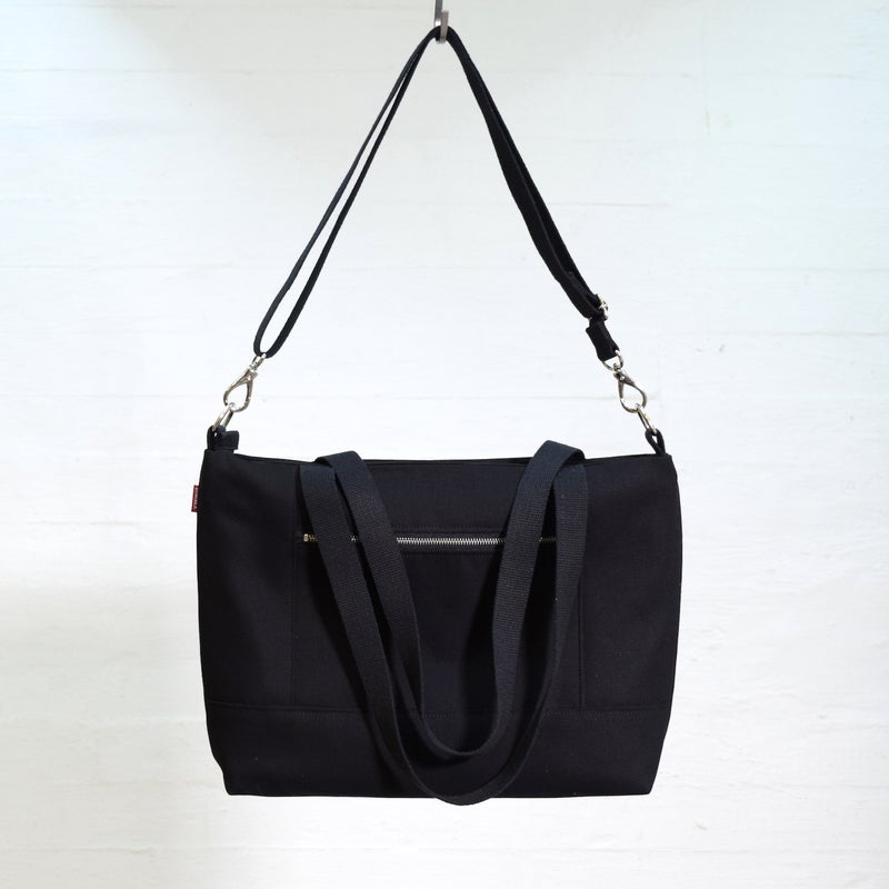 Riiminka Extra stor Mainio axelv&auml;ska, Black Series, all black