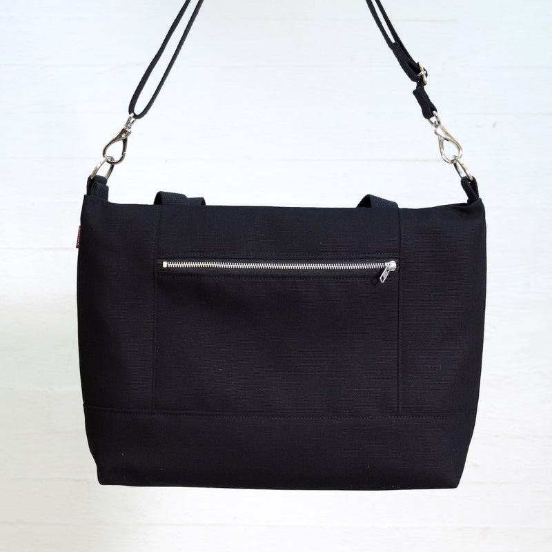 Riiminka Extra stor Mainio axelv&auml;ska, Black Series, all black